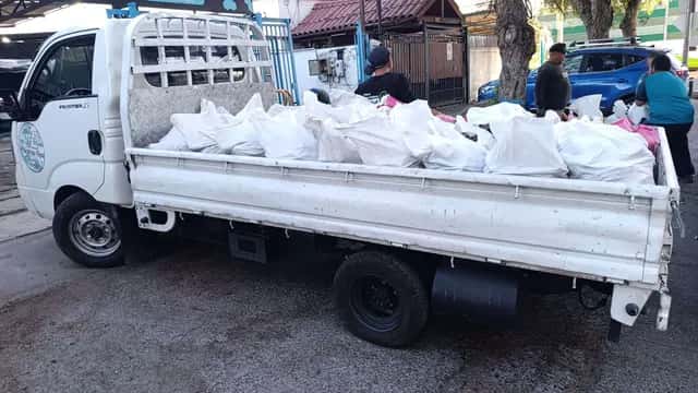 Retiro de sacos de escombros en Puente Alto con camión 3/4